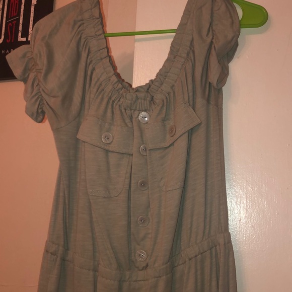 Dress📌 - Picture 2 of 4